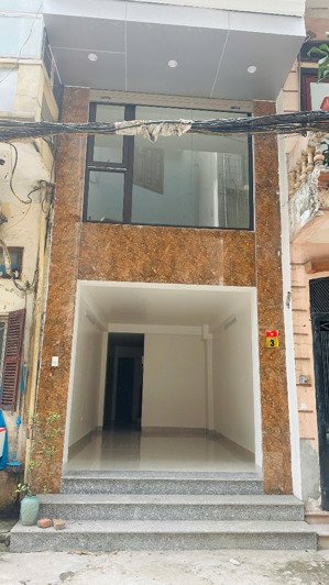 bán nhà 7 tầng thang máy-kinh doanh - đối diện lk 10 - tổng cục 5 -2 mặt tiền dt 33m-giá 9.5 tỷ