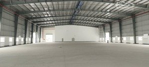cho thuê xưởng 2000m 140tr bàu bàng 