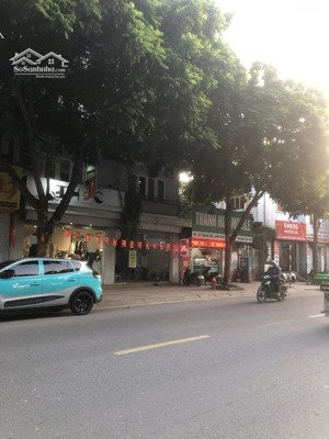 bán nhà thạch bàn 5 tầng, 6.15 tỷ, 3 ngủ, mt rộng, oto rất gần-nhà mới ở luôn