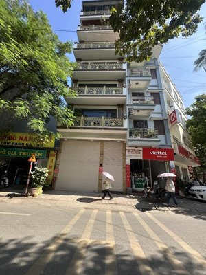 cực gấp.. chính chủ bán nhà mặt phố phú diễn, 65m, 7 tầng, vỉa hè 5m, kinh doanh sầm uất, 17.9 tỷ
