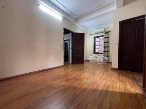 nhà văn quán phân lô oto tránh vỉa hè đá bóng kinh doanh hiếm nhà bán giá nhỉnh 19tỷ