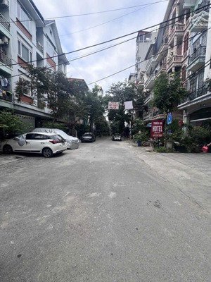 vip trung tâm cầu giấy - dòng tiền khủng - 61m2 - 9 tầng- mặt tiền 5m- 2 mặt ngõ, vỉa hè kinh doanh