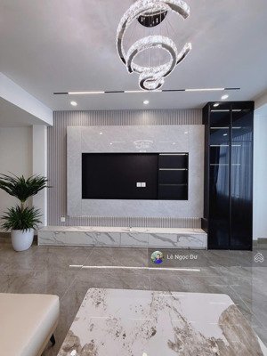 chính chủ gửi ! 6 tầng, xuân la, tây hồ - dt 45m - ô tô - full đồ, gần hồ - chỉ hơn 9 tỷ