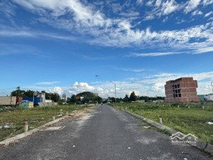 cần bán gấp lô góc đẹp nhất nhì dự án, giá tốt, chỉ 1 lô