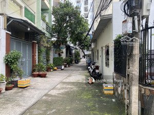 nhà đẹp hẻm 5m 94 phú thọ hoà - 4x16m - 4t 4pn - hẻm sạch đẹp thoáng