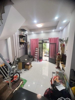 siêu phẩm phú nhuận nguyễn công hoan gần phan xích long