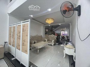 cho thuê nhà nguyên căn đầy đủ tiện nghi, sạch sẽ, thoáng mát