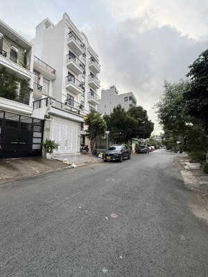 bán nhà mặt tiền đường số gần mai văn vĩnh quận 7 - 1 trệt 3 lầu 72m2 nở hậu hoàn công đầy đủ