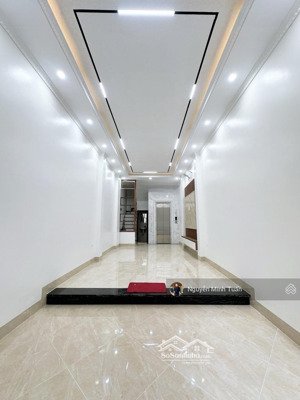 bán gấp tt hoàng mai nhà mới 6 tầng ô tô đỗ cửa kinh doanh, 35m2 6 tầng 11.4 tỷ