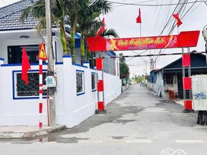 siêu phẩm tuyến 2 ,cách trục chính 40m, trung tâm đoàn xá gần cảng nam đồ sơn ko quy hoạch...