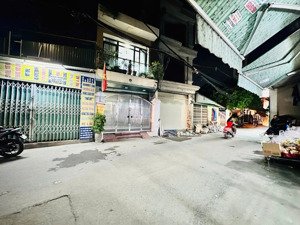 bán nhà dân xây xuân đỉnh - giá tốt