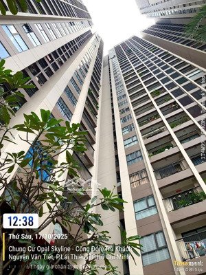 bán căn hộ opal skyline ngay chợ lái thiêu, sổ hồng sẵn công chứng liền