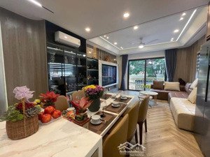 bán nhà phố trường chinh 6 tầng thang máy,ngõ thông,nhà mới toanh full nội thất, 42m2, gía 11,9 tỷ.