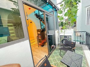 bán toà chdv phố tây sơn - doanh thu 40 triệu - 30m ra ô tô - 6 tầng thang máy - full nội thất