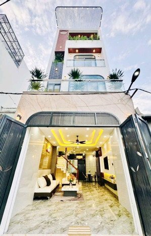 siêu phẩm quận 5, giá 3tỷ660/76,3m2, đường oto trần tuấn khải, đang cho thuê 27tr, gần chợ hoà bình