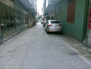 bán đất cho nhà đầu tư tại ngô gia tự long biên, 30 tỷ, 300m2, mặt tiền 15m, phân lô ôtô