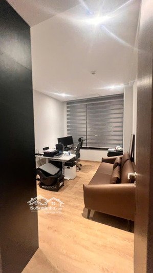 bán ch view sông midtown m8 124m hợp đồng thuê cao 700tr một năm lâm