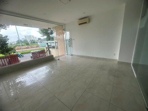 cho thuê văn phòng khu đô thị him lam kênh tẻ giá rẻ t11/2025