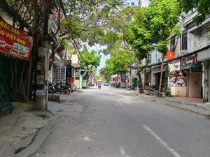 bán nhà mặt phố - 100m2 - 2 mặt tiền trung tâm việt hưng - kinh doanh sầm uất ngày đêm