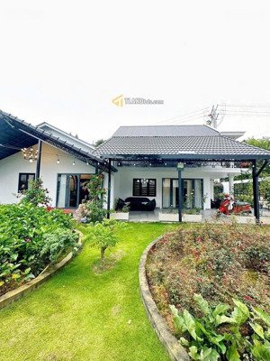 villa sân vườn trái cây trung tâm góc hai mặt tiền
