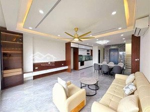 chính chủ bán đất mặt tiền 8m, sổ đỏ đẹp, đường hoàng mai gần hồ đền lừ, tặng gpxd giá 9.2 tỷ