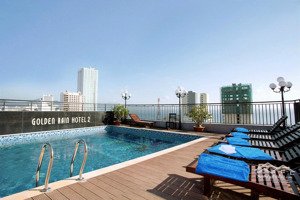 cần bán gấp khách sạn 3 sao nha trang 80 phòng, gần trung tâm đường trần phú, doanh thu tốt