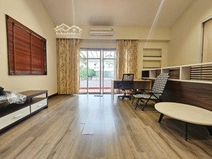 chủ đi định cư nước ngoài cho thuê biệt thự compound nguyễn văn hưởng, thảo điền full nội thất