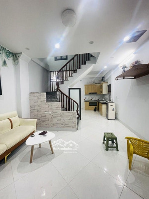 chị mai gửi bán nhà liên mạc, 5 tỷ, 42m2, 3pn, 4wc, pháp lý đầy đủ