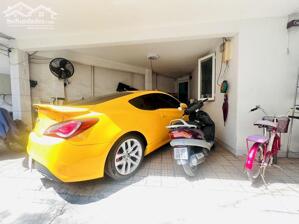 Bán nhà HXH Cách Mạng Tháng 8, P10, Q3, 156m2, 2 tầng, giá cực rẻ, 13.x tỷ