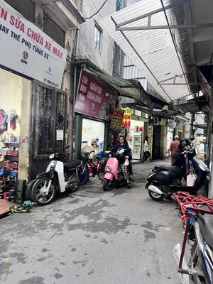 chính chủ cần bán 56m2 đất phạm văn đồng . kinh doanh tốt ngõ thông .