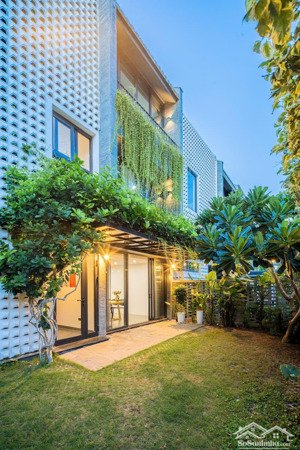 chính chủ cho thuê căn bt casamia 4pn full nội thất gần kdl rừng dừa, hoiana, vinpearl