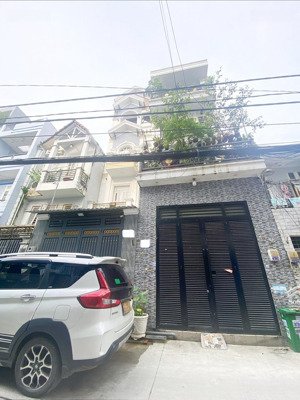 chỉ 7.x tỷ, lê văn quới, 4m x 17m, hẽm xe hơi 8m thông tứ tung, vừa ở & kinh doanh, gần aeon mall