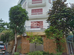 liền kề kđt văn phú - hà đông, 17.6 tỷ, 90m2, mt 5m, gara ô tô, kinh doanh, vỉa hè 8m, đầu tư