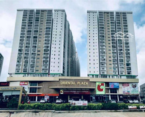 hottcho thuê cc tại oriental plaza, 15 triệu vnd, 106m2, 3pn, 3wc, q. tân phú, hcm lh:0779072306