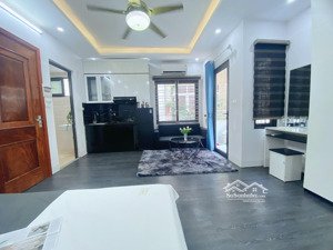 cho thuê phòng có ban công thoáng, đủ đồ tại lê đức thọ, mỹ đình giá chỉ 5tr2/1th ở luôn