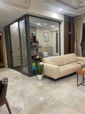 chủ nhà kẹt tiền cần bán nhanh căn hộ tâm huyết tại golden mansion. hl em: call/zalo