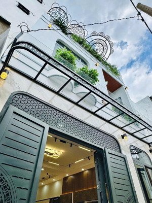 bán liền nhà ngay chợ thái bình đường nam quốc cang, quận 1 - đang kd 32 triệu/th - giá hời 6,51 tỷ