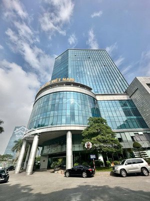 cho thuê văn phòng tòa vpi tower 167 trung kính, cầu giấy, diện tích 710m2 có cắt thành 350m2