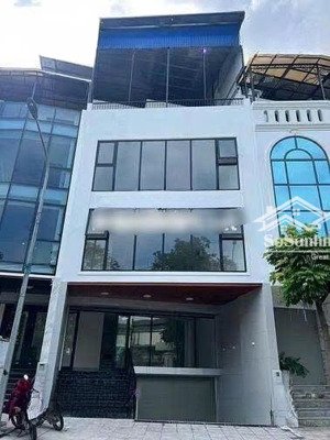 cho thuê nhà đẹp trần duy hưng - full đồ, 66m* 4t, giá 20tr/ tháng