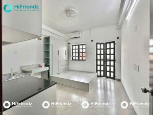 cho thuê phòng có ban công 11 nguyễn hữu tiến, tt tân phú