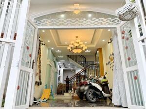 HOT! Nhà đẹp ở liền 2 lầu ST hẻm xe hơi 6m Huỳnh Tấn Phát, Quận 7