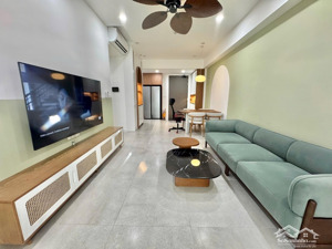 cần cho thuê gấp the antonia 2pn, 89m full nội thất sang trọng, giá 25 triệu/tháng