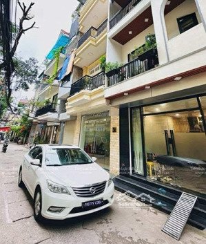 cần bán gấp nhà mới tinh vinhomes đại mỗ.ô tô ngủ trong nhà thích hợp kinh doanh 75m.4t.giá 10,5tỷ