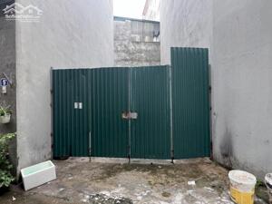Chính chủ cần tiền bán gấp mảnh đất thổ cư đường ô tô đỗ cửa tại tổ 14 Thạch Bàn, Long Biên