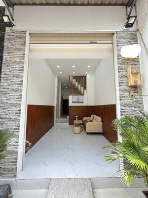 cho thuê nnc hẻm xe hơi, nghĩa hòa, tân bình,30m2 ngang 3m, 1 trệt 2 lầu, 3pn 3wc. thuê: 15 triệu
