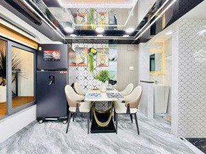 chính chủ cần bán nhà phố 1t 1l 3l 1 st. dt 4x12m nở hậu 5m8. giá 8.2 tỷ