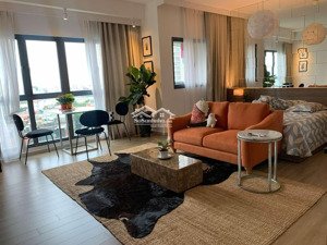 bán căn hộ chung cư tại mulberry lane, 10,5 tỷ, 133m2, 4pn, 3wc,nội thất đầy đủ view hồ tầng trung