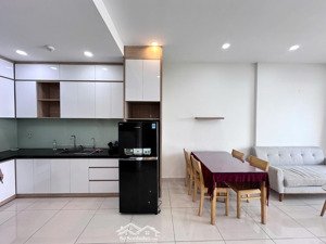 căn hộ golden mansion novaland vào ngay gần sân bay 70m2 17 triệu mới đẹp tầng cao đầy đủ tiện nghi