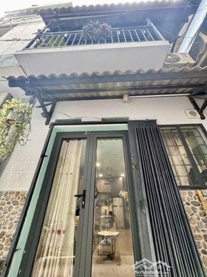 dương quảng hàm- giá:3,25 tỷ - 24m- nhà đẹp