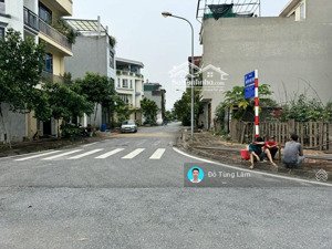 hiếm có khó tìm! lô 30m2 giang biên 2 mặt thoáng, vỉa hè, ô tô tránh - mua nhanh kẻo lỡ!